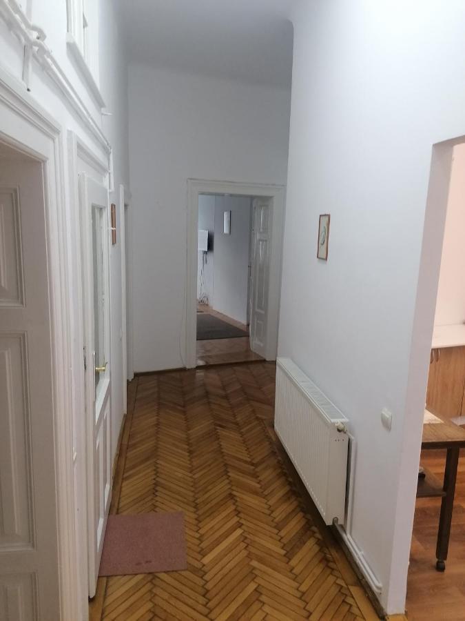 Apartamento Apartament Royal Sibiu Exterior foto